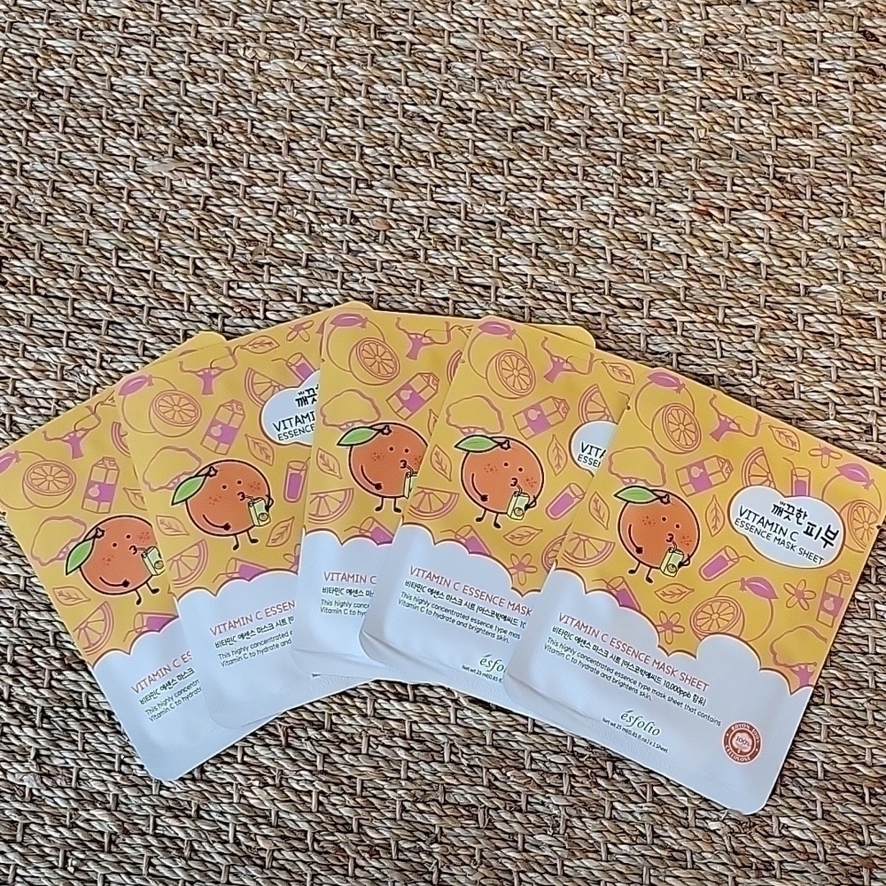 Esfolio Vitamin C essence Mask Sheets set of 5.  .85 fl. oz. in each one